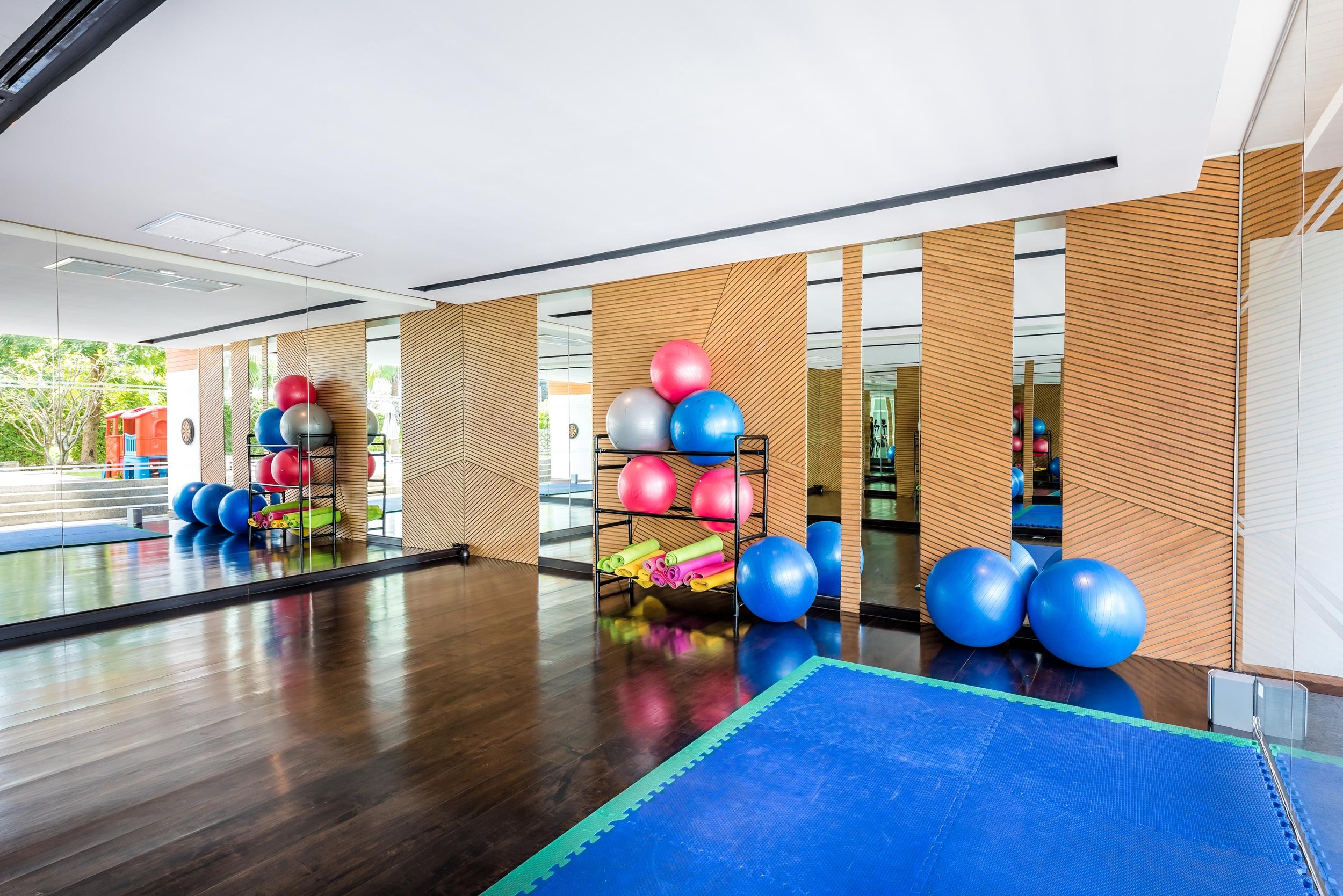 Wyndham Sea Pearl Resort, Phuket Patong Екстериор снимка The Fitness Centre