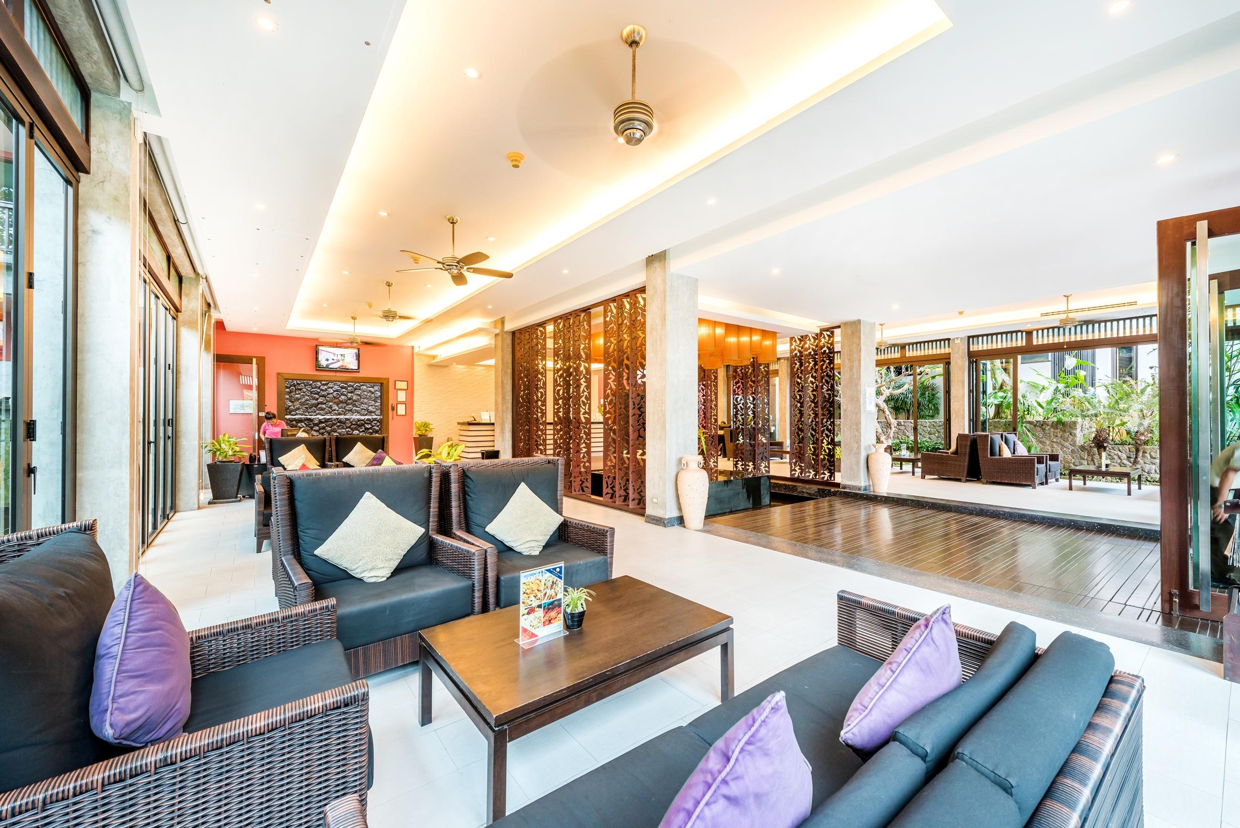 Wyndham Sea Pearl Resort, Phuket Patong Екстериор снимка Lobby