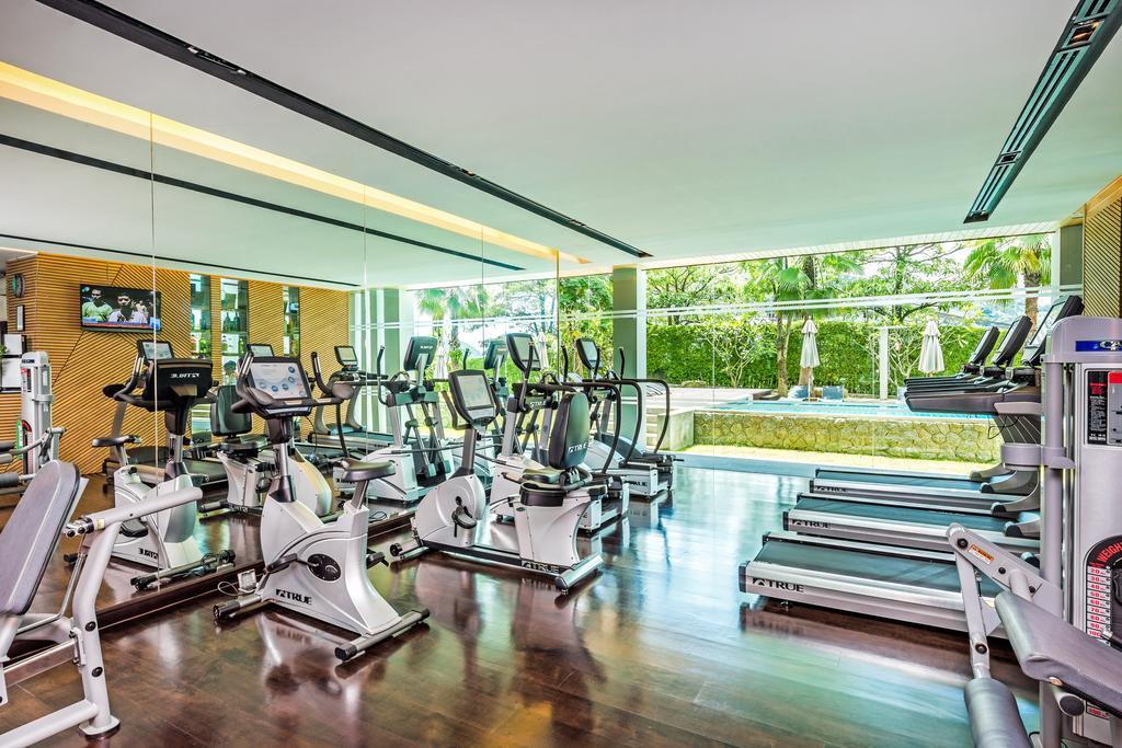 Wyndham Sea Pearl Resort, Phuket Patong Екстериор снимка The gym at the W Bangkok