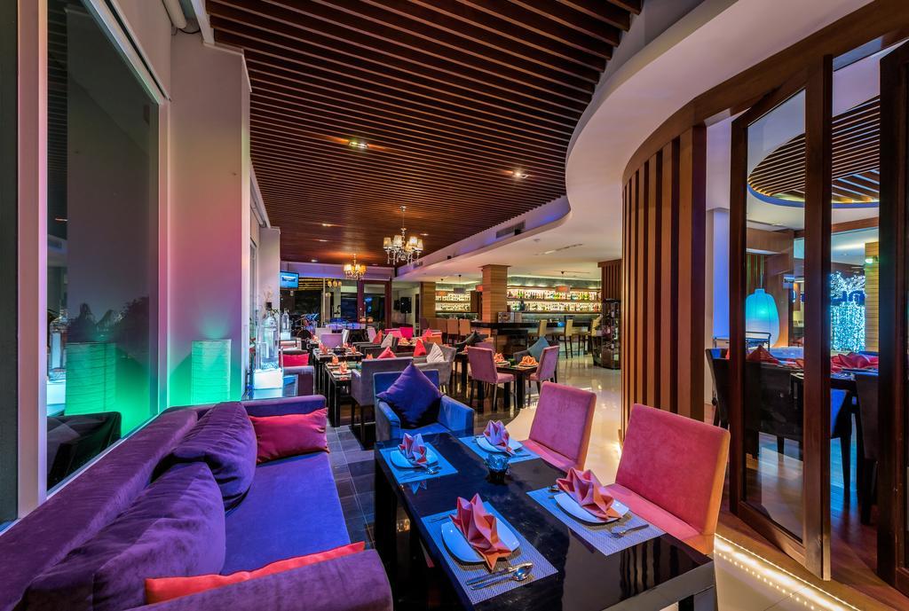 Wyndham Sea Pearl Resort, Phuket Patong Екстериор снимка The restaurant