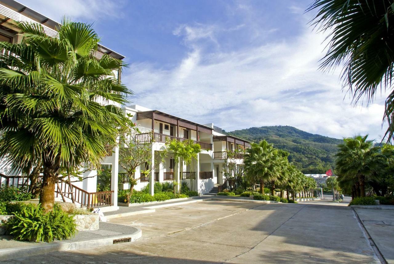 Wyndham Sea Pearl Resort, Phuket Patong Екстериор снимка Residential area